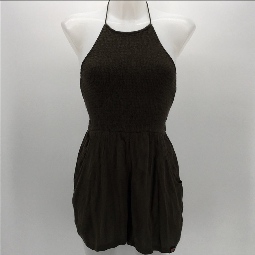 Super dry halter top shorts romper dark green xs